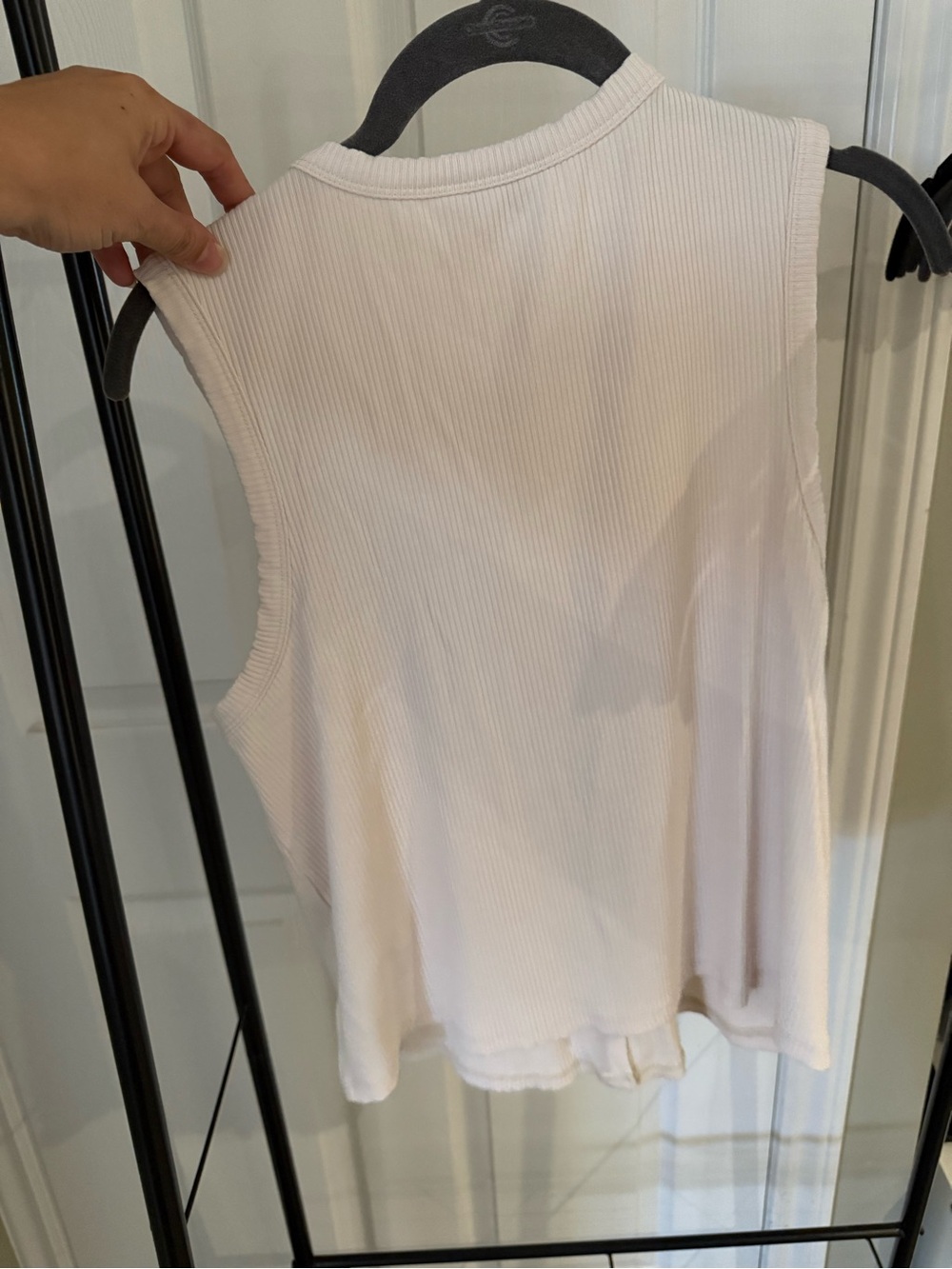 Reitmans Cream Ribbed Button-Front Tank - Picture 3 of 3